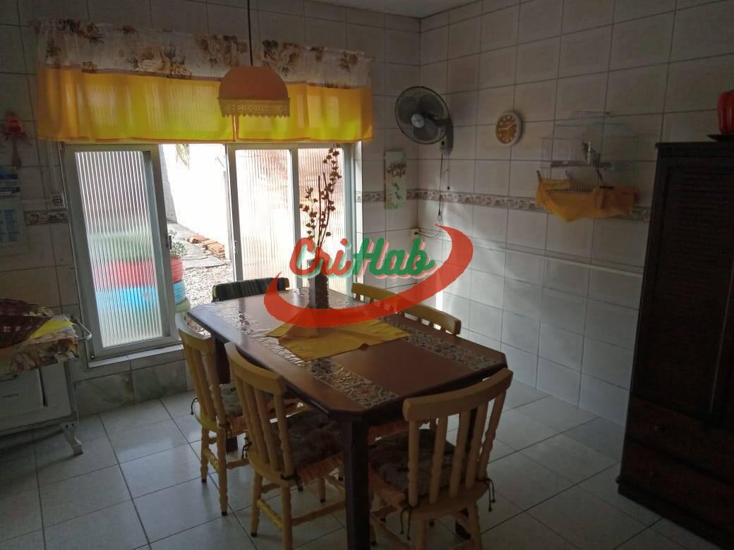 Casa à venda com 2 quartos, 190m² - Foto 23